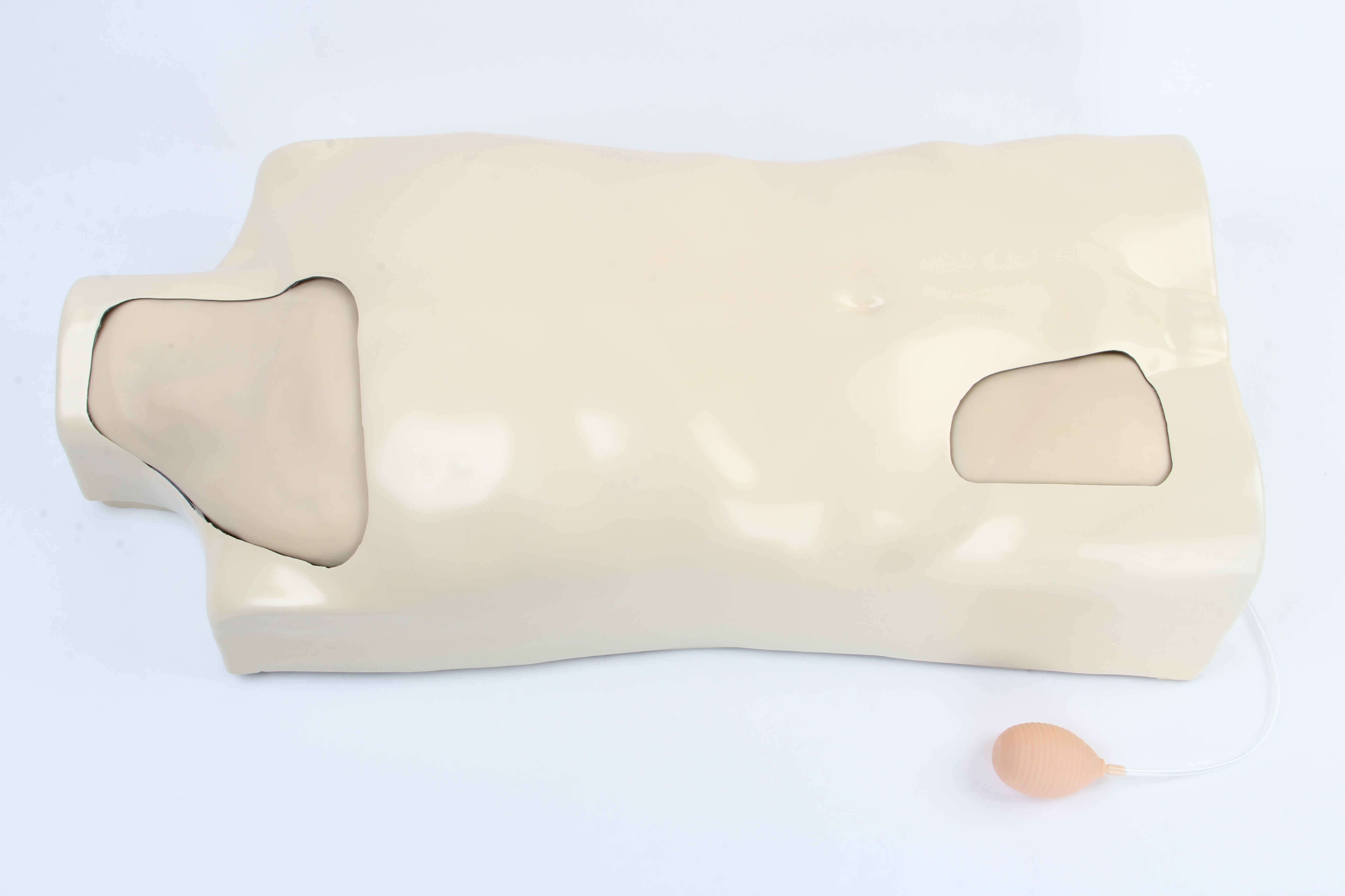 中心静脉穿刺注射躯干模型